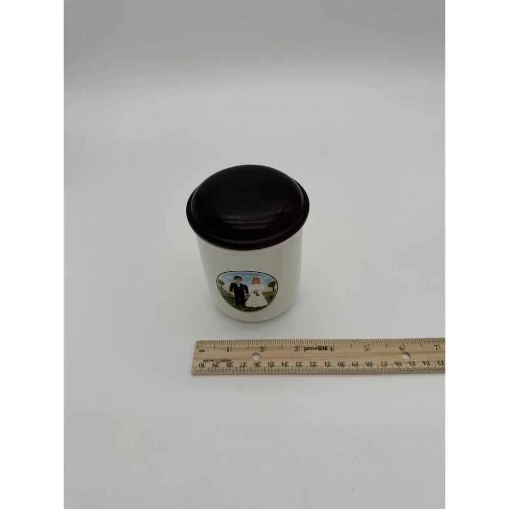 Villeroy and Boch Naif Wedding 3.5 Inch Height Storage Jar with Lid